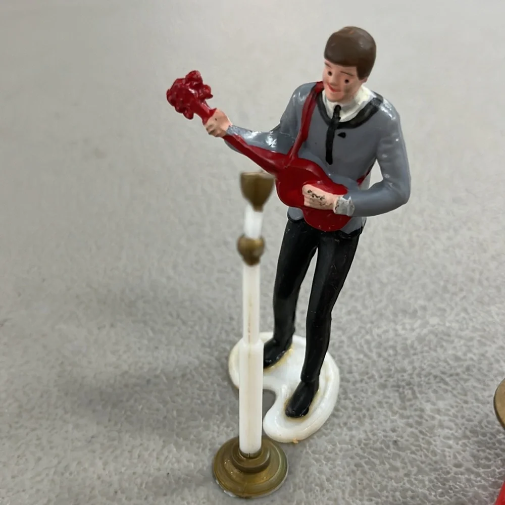 Vintage 60’s WILTON Go-Go BEATLES Swingers Plastic Cake Toppers